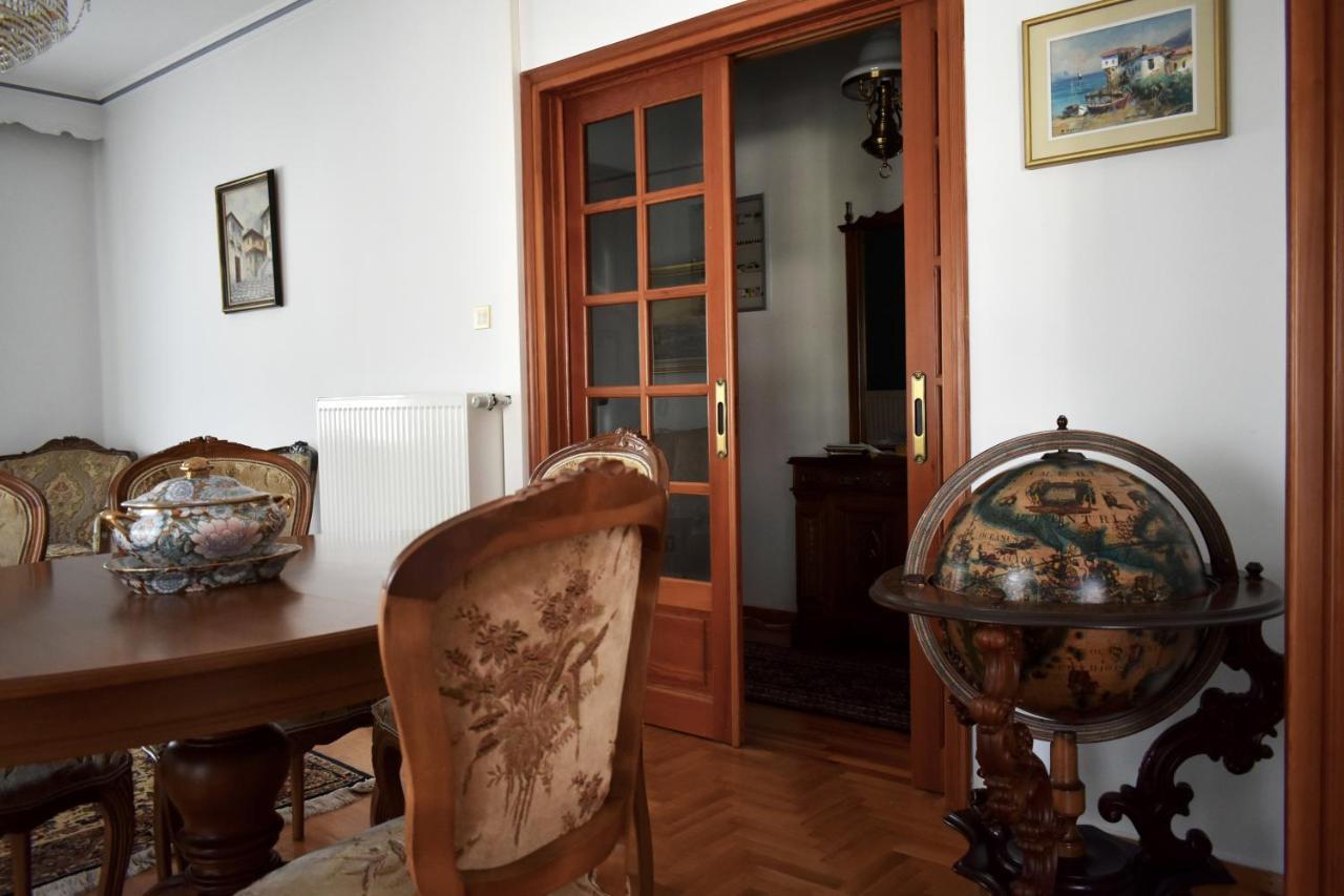 Κεντρικό Και Ευρύχωρο Οροφοδιαμέρισμα Kastoria Luaran gambar